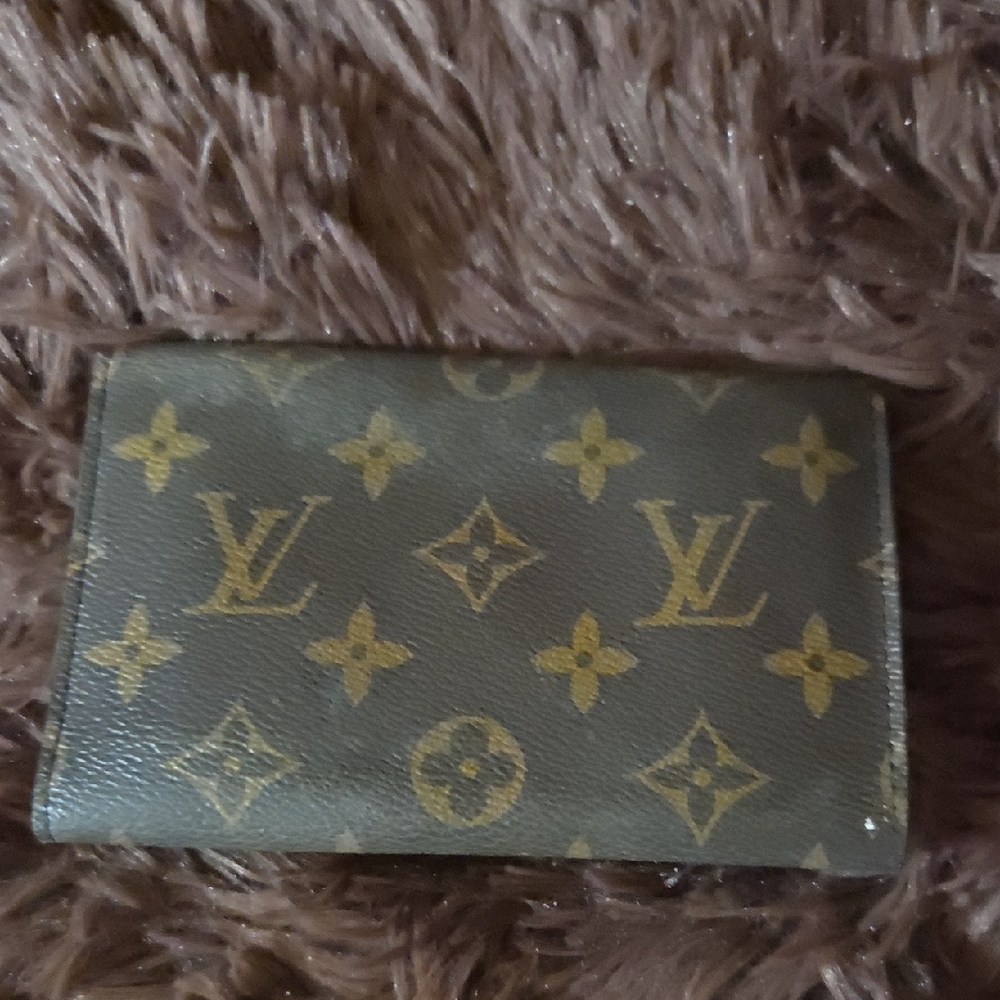 Louis Vuitton Dark Brown Monogram Wallet - Picture 13 of 13